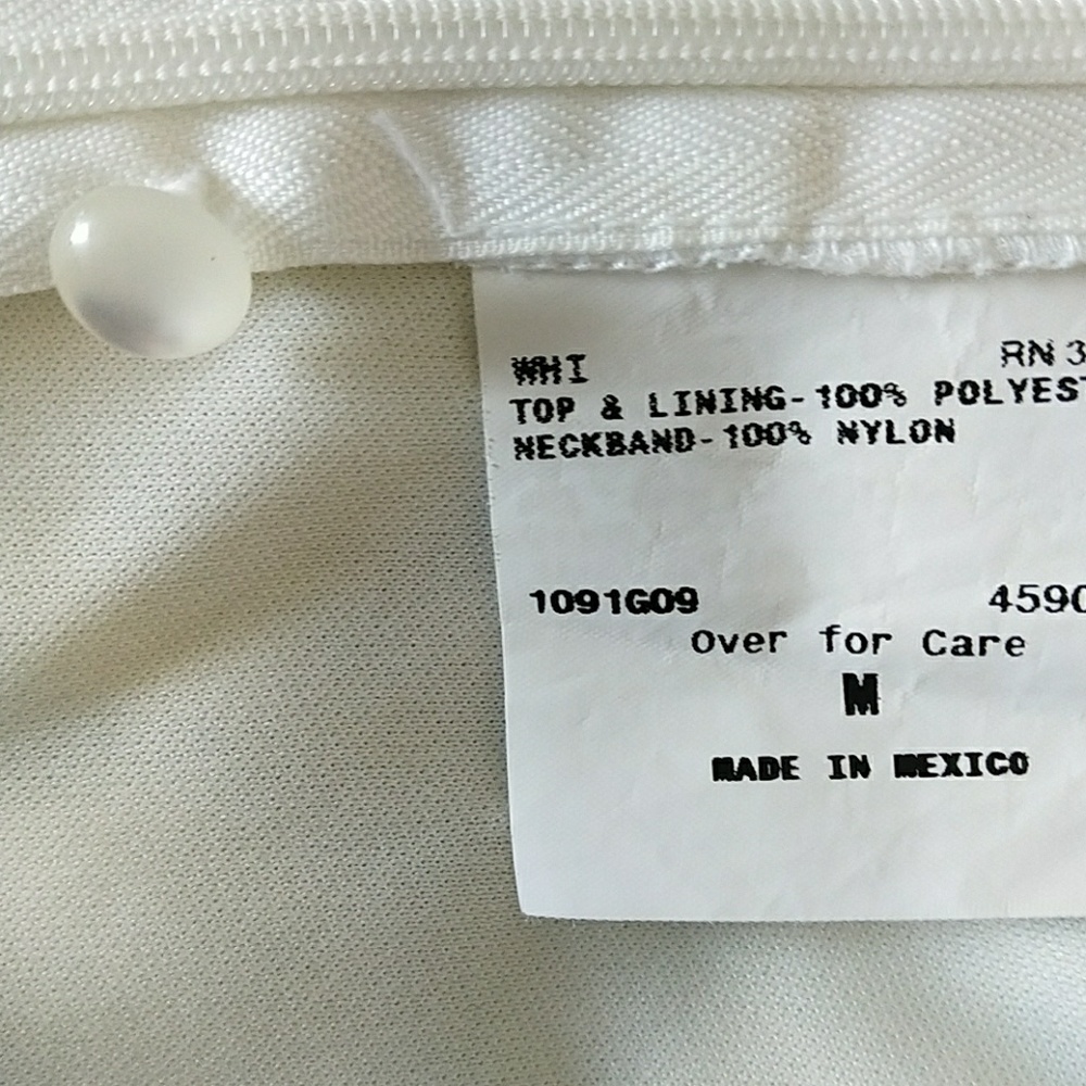 IZ Byer sleeveless ruffled top - Picture 8 of 8